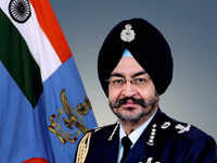 IAF chief Dhanoa reviews Indo-Oman air exercise in Jamnagar