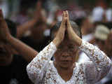 Balinese Hindu worshipers