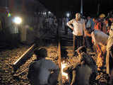 Maoists derail Bhubaneswar-New Delhi Rajdhani Express