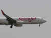 SpiceJet aircraft's windshield cracks