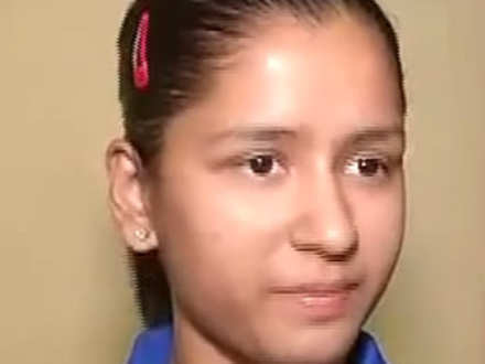 Nangi Girl 16 Sal Ki Saxy Xxx - 16-year-old Naina Jaiswal becomes youngest post-graduate in Asia - The  Economic Times Video | ET Tv