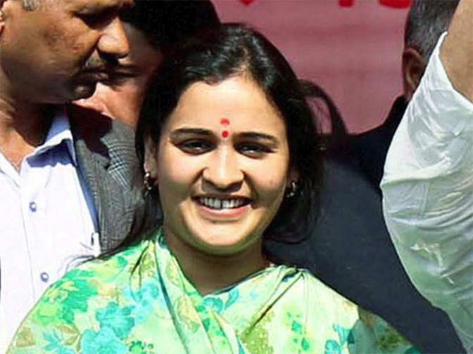 Aparna Yadav loses to BJP's Rita Bahuguna Joshi - The Economic Times