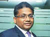 Mid & smallcaps pricey, would prefer largecaps: Vetri Subramaniam, UTI MF