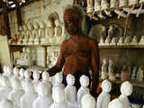 Buddha statues in south of Colombo