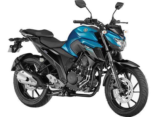 Yamaha FZ25 - Rs 119,500