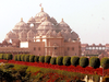 PM Narendra Modi, Malcom Turnbull take Delhi Metro to Akshardham temple