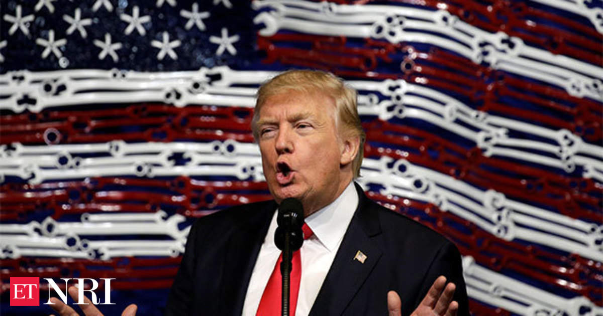 H 1b Visa Donald Trump Signs Executive Order For Overhaul Of H 1b Visa System The Economic Times 
