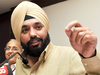 Sheila Dikshit a burden on Congress: Arvinder Singh Lovely