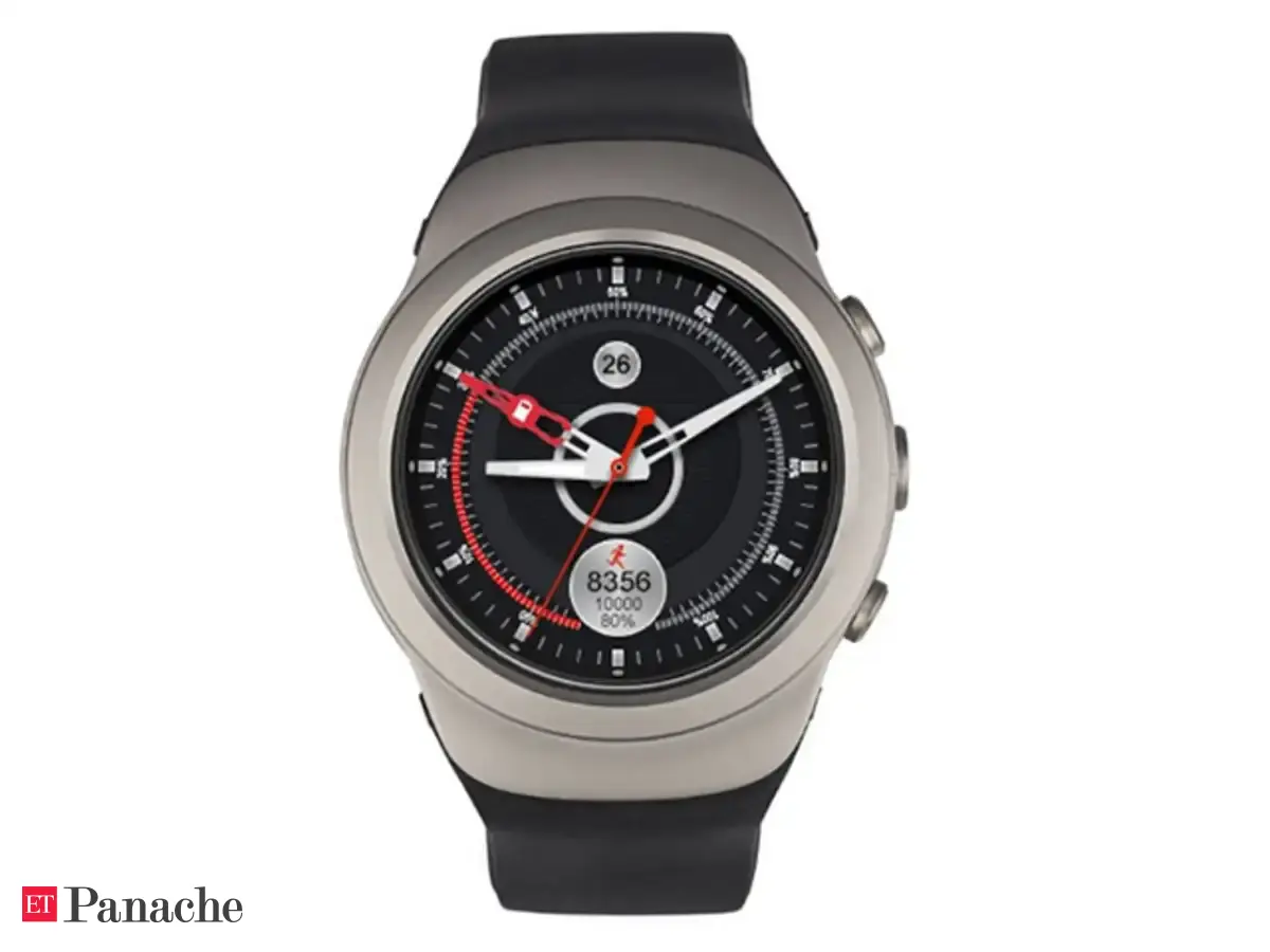 noise loop smartwatch myntra