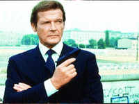 Roger Moore denies making racist comment about Idris Elba - The Economic  Times