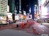 Bomb scare shuts down New York's Times Square