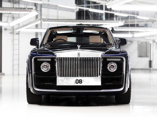 RollsRoyce creates most opulent car interior