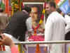 Rahul Gandhi pays tribute to Rajiv Gandhi in Hyderabad