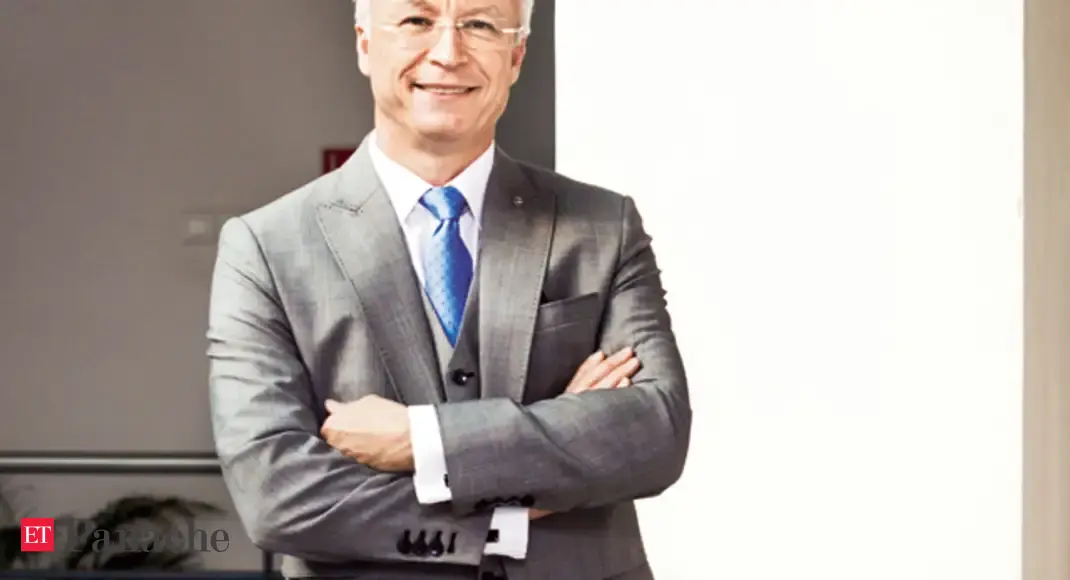 Tiger Woods: Tiger Woods arrest: Merc-Benz says it can't control