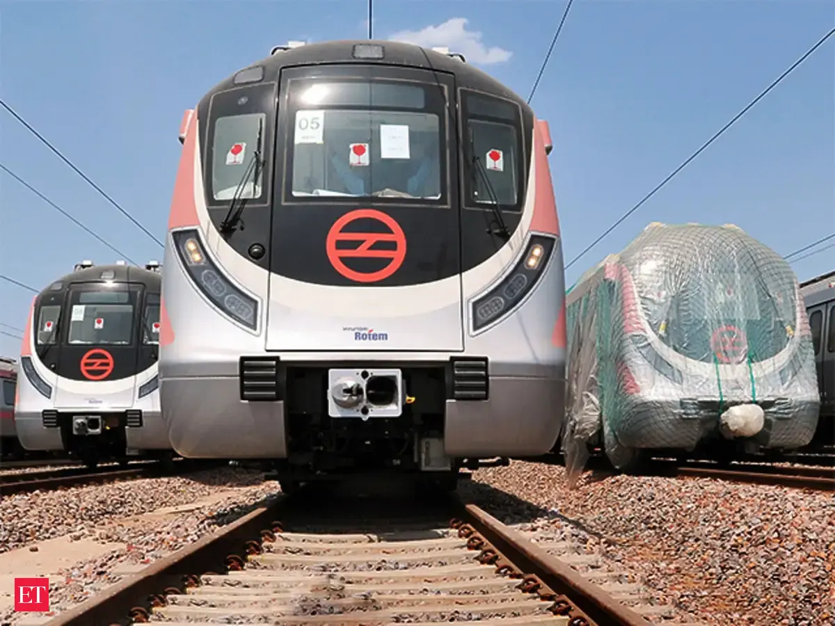 Driverless metro route - Delhi Metro to go driverless from October ...