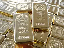 Gold Rate Today Track Price In India And Market Outlook Commodity Summary