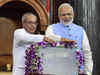 President Pranab Mukherjee guided me like a father figure: PM Narendra Modi