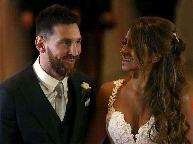 Messi Style Inspiration From Messi S Wedding How To Dress For A
