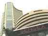 Sensex rangebound; ONGC, RCom, SBI up