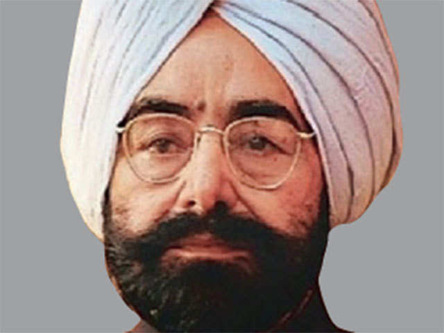 Giani Zail Singh (1982 - 1987)