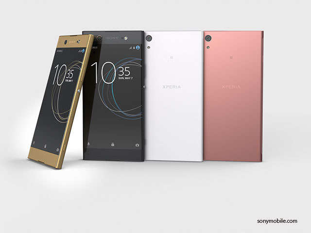 pijp ga werken Discriminerend Sony Xperia XA1: Sony launches Xperia XA1 Ultra smartphone at Rs 29,990 |  The Economic Times