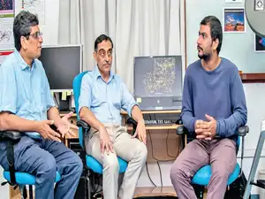 (L-R) Somak Raychaudhury, Joydeep Bagchi and PhD student Shishir Sankhyayan (L-R) Somak Raychaudhury, Joydeep Bagchi and PhD student Shishir Sankhyayan