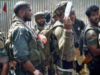 Kulgam and Shopian encounters: Major, Jawan and 2 militants killed