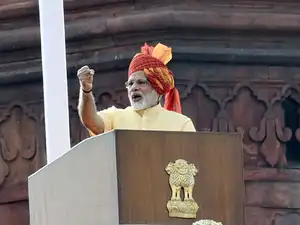 PM told the railways ministry and Bengal government to expeditiously resolve the cost-sharing issue for the land involved in the project. PM told the railways ministry and Bengal government to expeditiously resolve the cost-sharing issue for the land involved in the project.