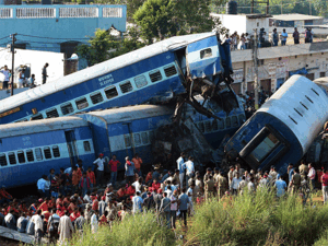 586 train accidents in