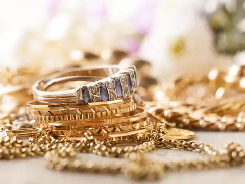 Diamonds vs gold