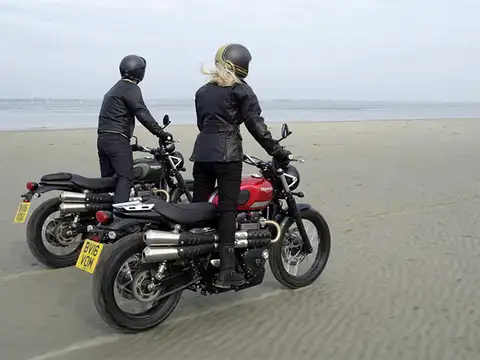 Street Scrambler features
