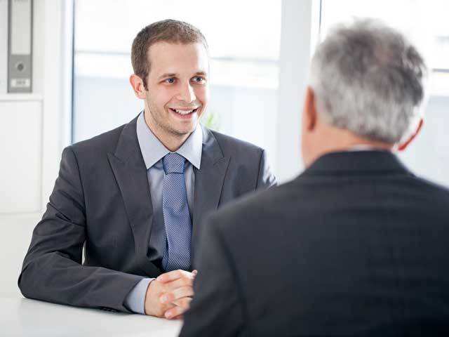 Importance of eye contact in a job interview