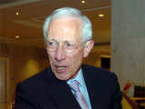 Federal Reserve Vice Chairman Stanley Fischer to step down in mid-October as Fed vacancies mount