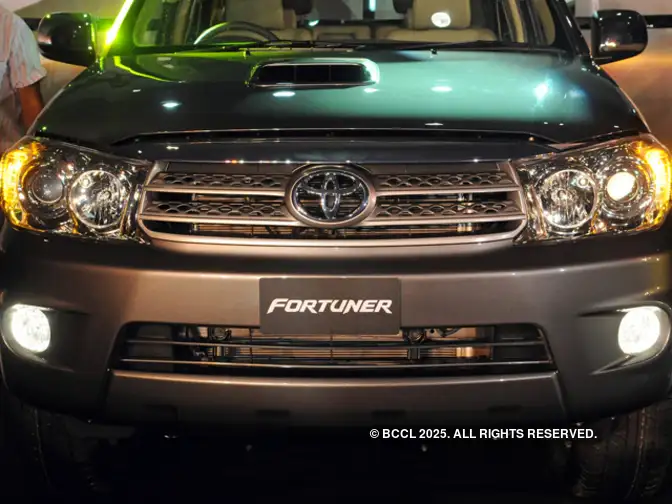 Demand for large sedans, SUVs rises before new cess kicks in