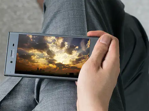 Xperia XZ1 specs