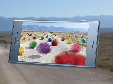 Sony Xperia XZ1 display