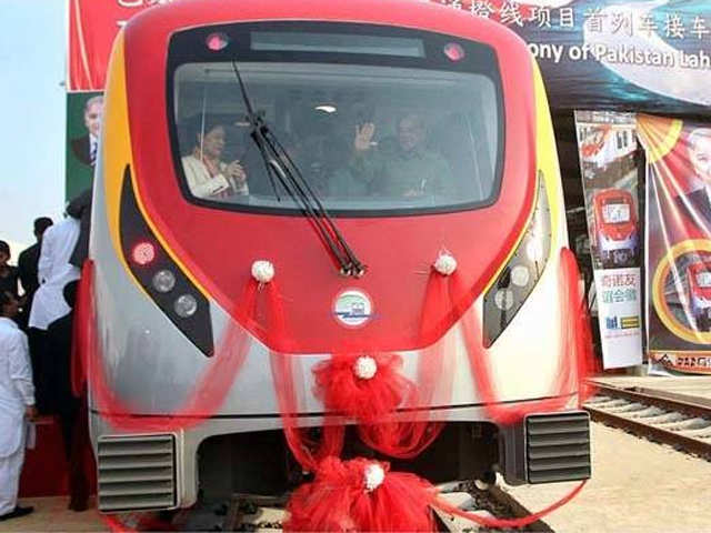 Train capacity - Pakistan gets its first Metro, all thanks to China ...