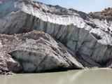 Debris alters course of Ganga near Gaumukh