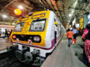40 railway staff push back train from dead-end at Mumbai Central