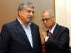 Understanding Murthy-Nilekani dynamics in an apparently refreshed Infosys