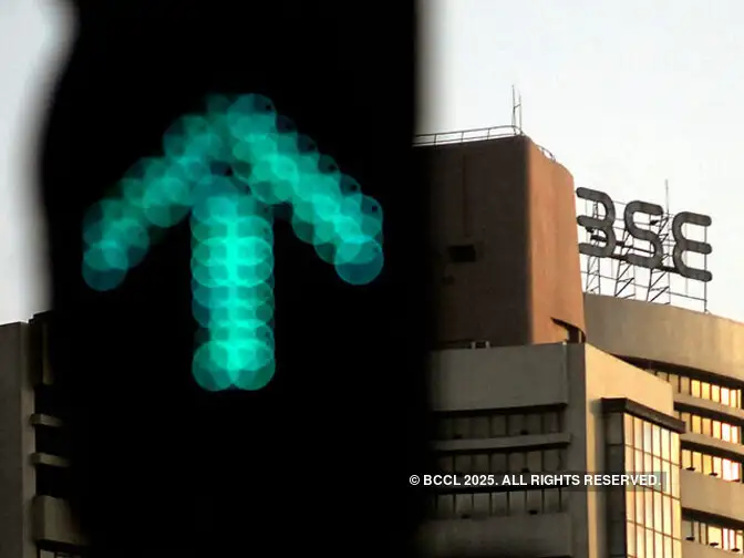 Sensex, Nifty rise for second day; SBI zooms 6%, M&M 2%