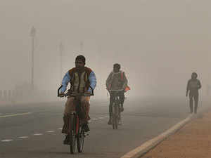 Deadly air pollution becomes a common enemy for arch-rivals India and Pakistan