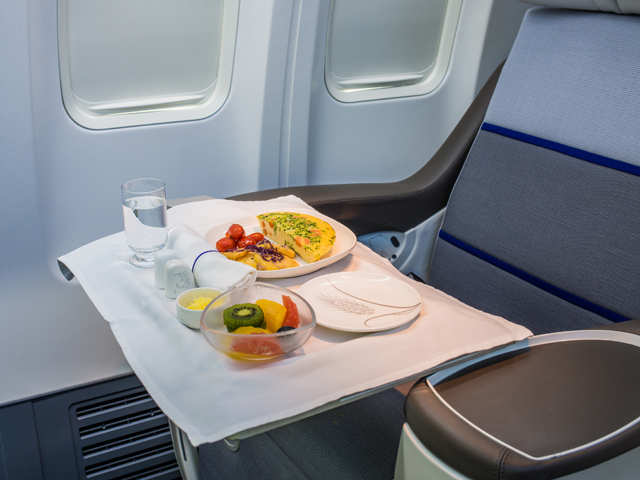 Choose The Right Airline Food