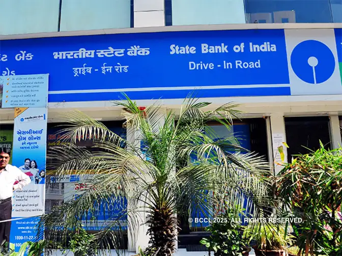 Moody's rating upgrade may aid banks' capital raising plans