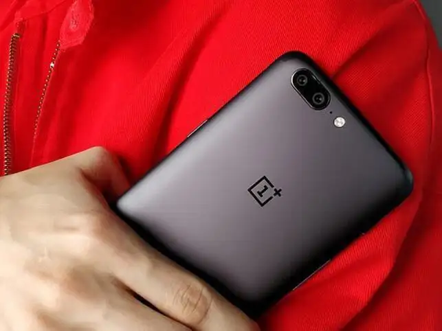 Android Oreo update for OnePlus 5 might bring along Face Unlock feature Android Oreo update for OnePlus 5 might bring along Face Unlock feature