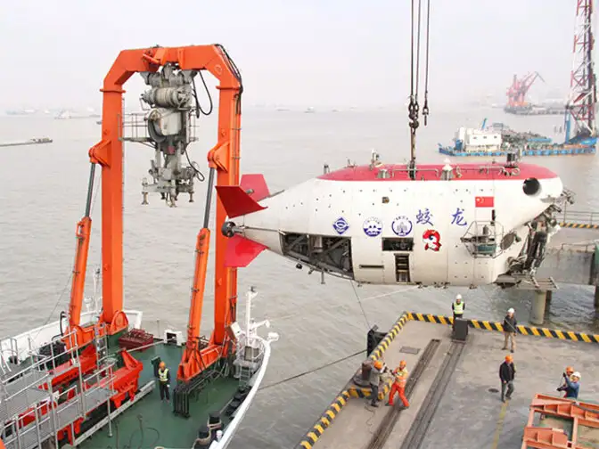 China's submersible completes key stage, nears 2020 test