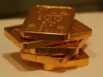 Gold Rate Today Trades Lower In Morning Deals Silver Up The Mcx Gold Futures Were Trading 0 78 Per Cent Or Rs 227 Down At