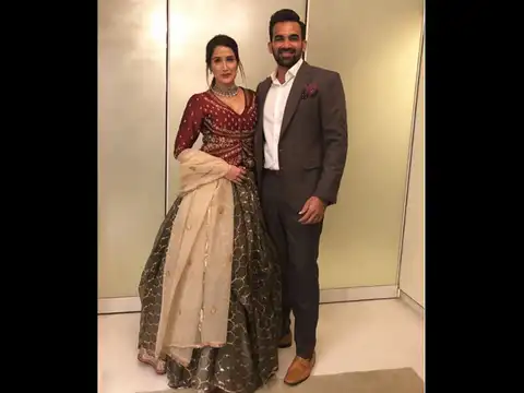 Charming Newly-Weds