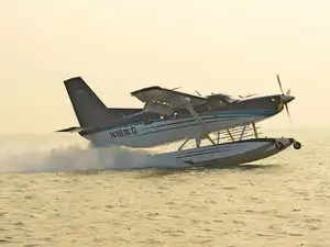 seaplane