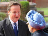 Manmoham Singh welcomes British Prime Minister David Cameron